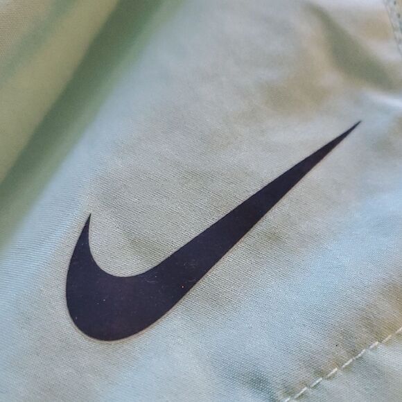 Nike Light Teal Dri-FIT Shorts Womens Medium - Picture 3 of 6